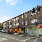 \'Sunnyside Up\' Local Living By Bondi Beach
