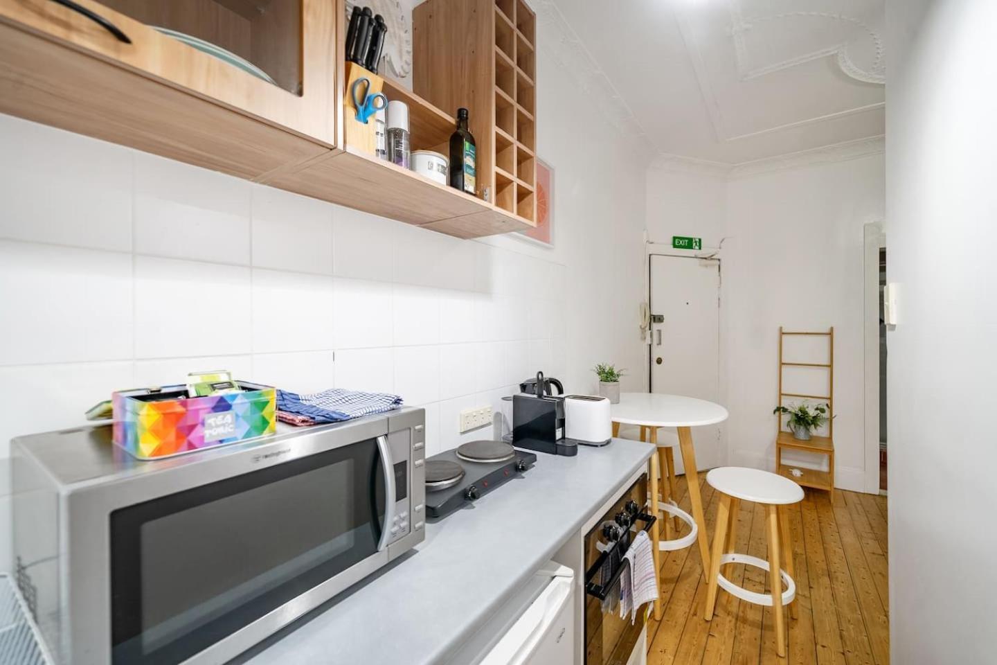 'sunnyside Up' Local Living By Bondi Sydney