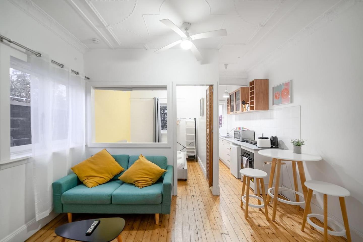 Apartment 'sunnyside Up' Local Living By Bondi Sydney